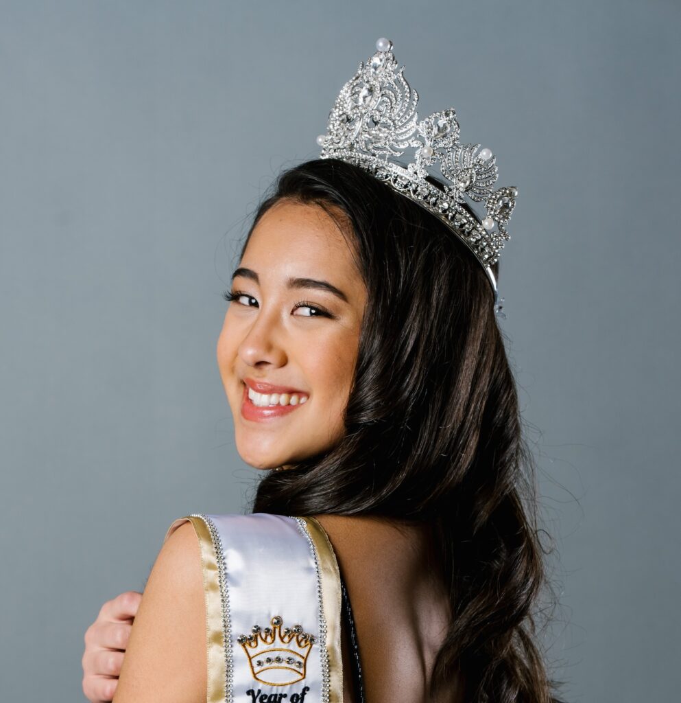 Hannah 6094 web